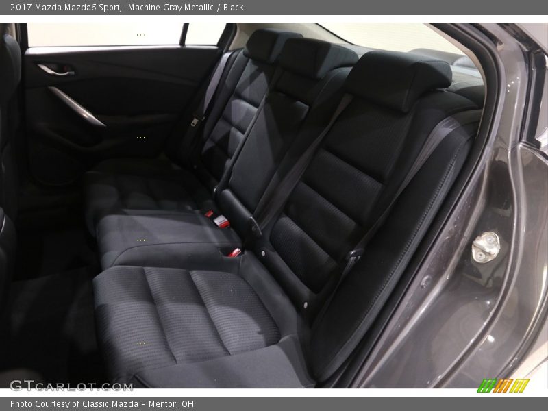 Machine Gray Metallic / Black 2017 Mazda Mazda6 Sport