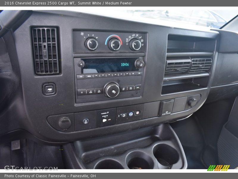 Controls of 2016 Express 2500 Cargo WT