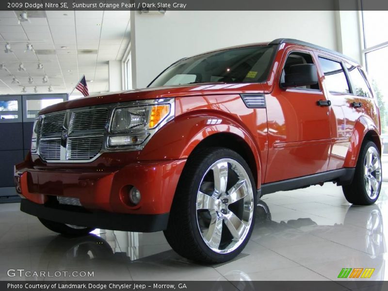 Sunburst Orange Pearl / Dark Slate Gray 2009 Dodge Nitro SE