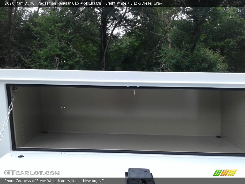 Bright White / Black/Diesel Gray 2020 Ram 3500 Tradesman Regular Cab 4x4 Chassis