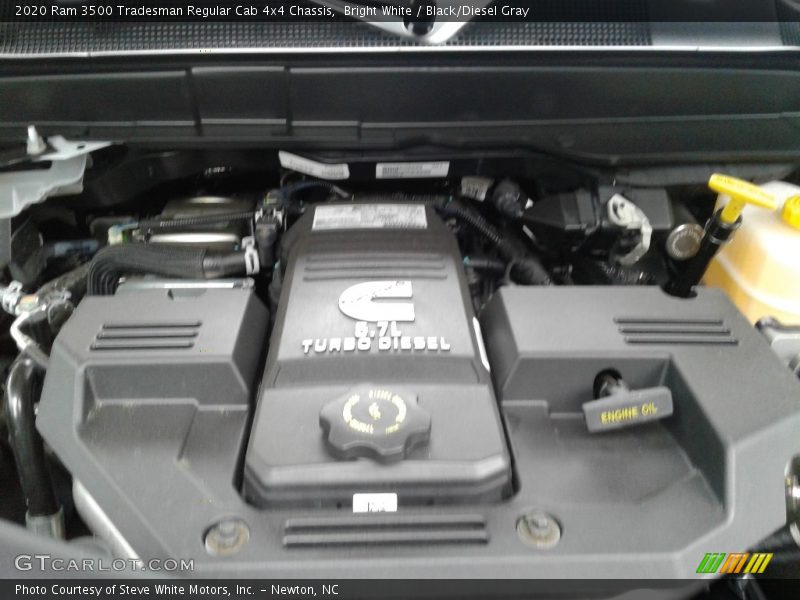 Bright White / Black/Diesel Gray 2020 Ram 3500 Tradesman Regular Cab 4x4 Chassis