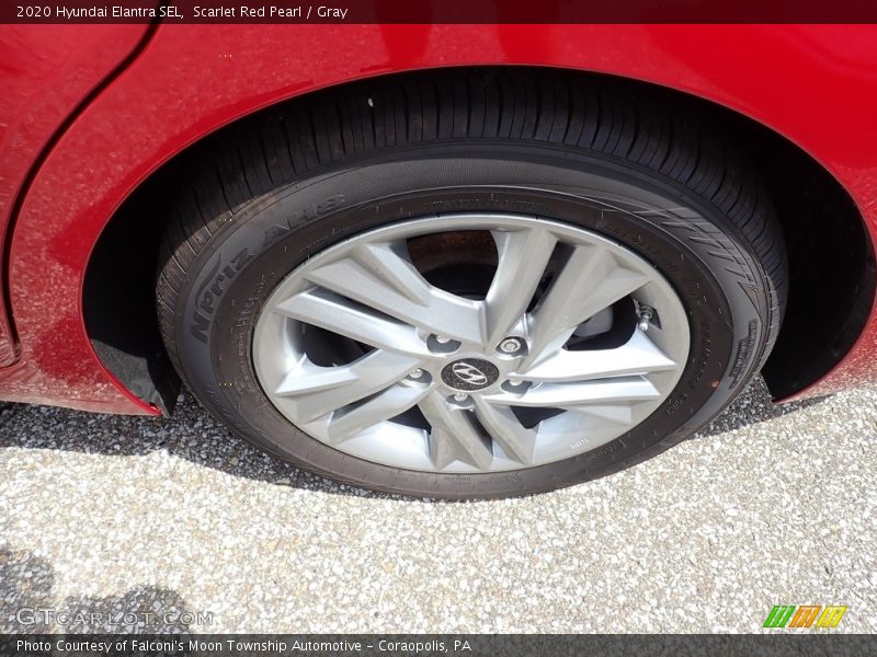 Scarlet Red Pearl / Gray 2020 Hyundai Elantra SEL