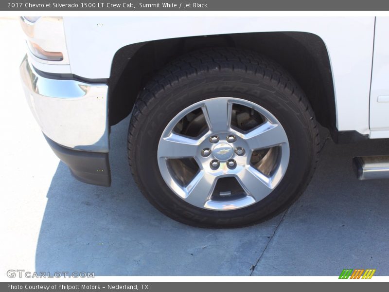 Summit White / Jet Black 2017 Chevrolet Silverado 1500 LT Crew Cab