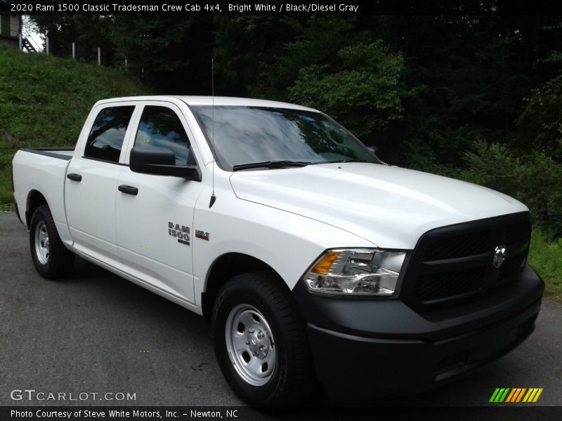 Bright White / Black/Diesel Gray 2020 Ram 1500 Classic Tradesman Crew Cab 4x4