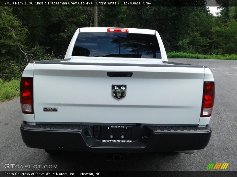 Bright White / Black/Diesel Gray 2020 Ram 1500 Classic Tradesman Crew Cab 4x4