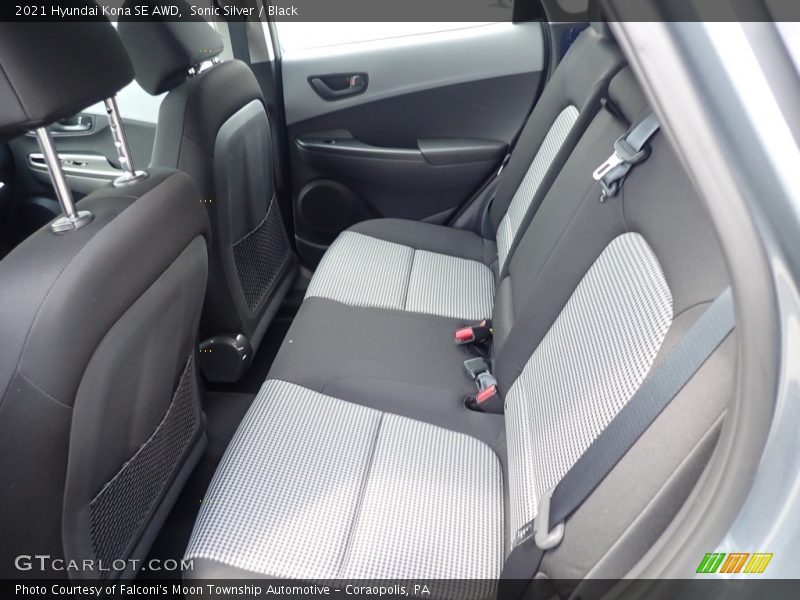 Sonic Silver / Black 2021 Hyundai Kona SE AWD