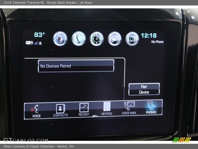 Mosaic Black Metallic / Jet Black 2018 Chevrolet Traverse RS