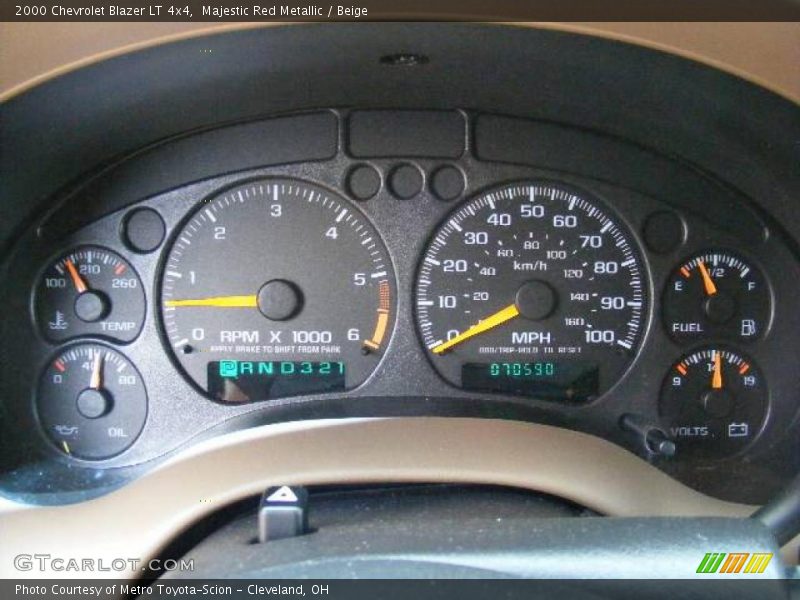 Majestic Red Metallic / Beige 2000 Chevrolet Blazer LT 4x4