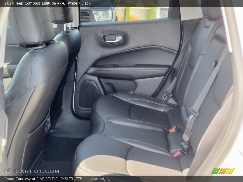 White / Black 2020 Jeep Compass Latitude 4x4