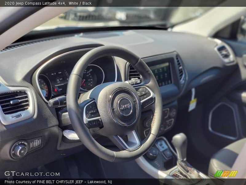 White / Black 2020 Jeep Compass Latitude 4x4
