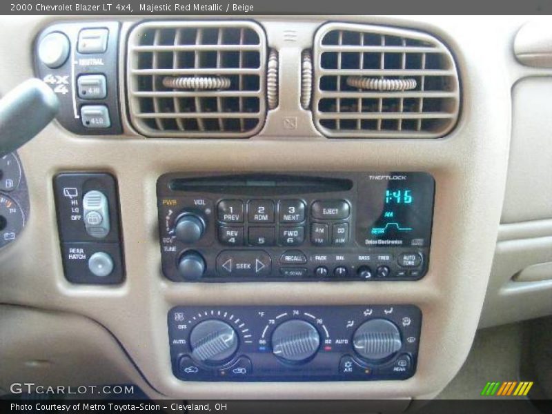 Majestic Red Metallic / Beige 2000 Chevrolet Blazer LT 4x4