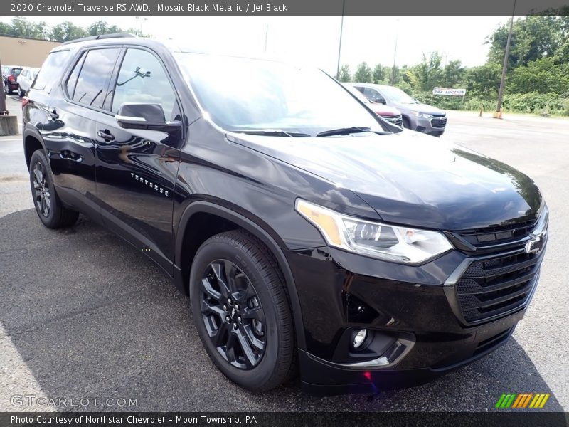 Mosaic Black Metallic / Jet Black 2020 Chevrolet Traverse RS AWD