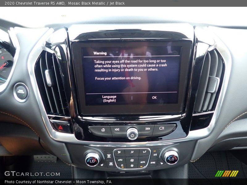 Mosaic Black Metallic / Jet Black 2020 Chevrolet Traverse RS AWD