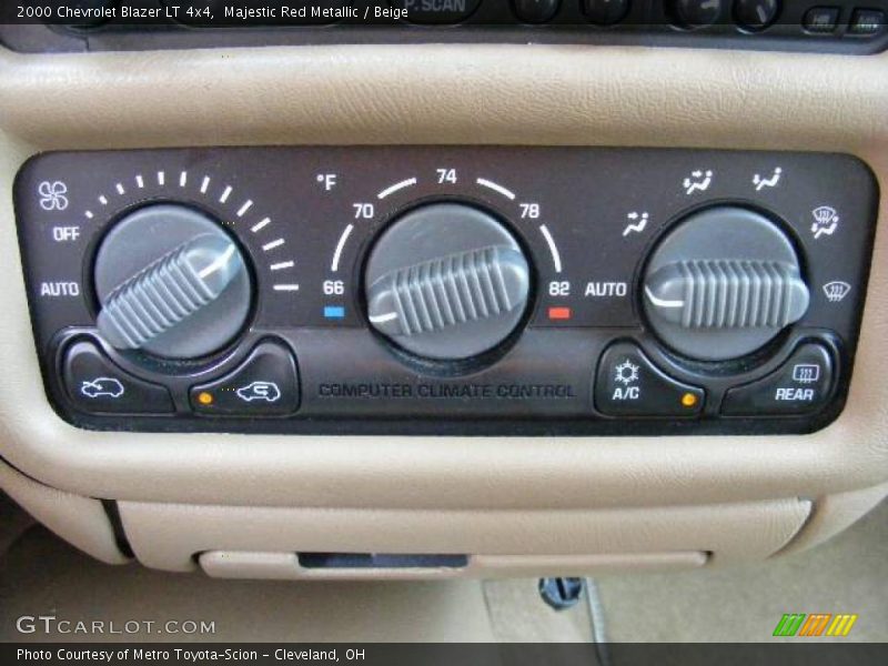 Majestic Red Metallic / Beige 2000 Chevrolet Blazer LT 4x4