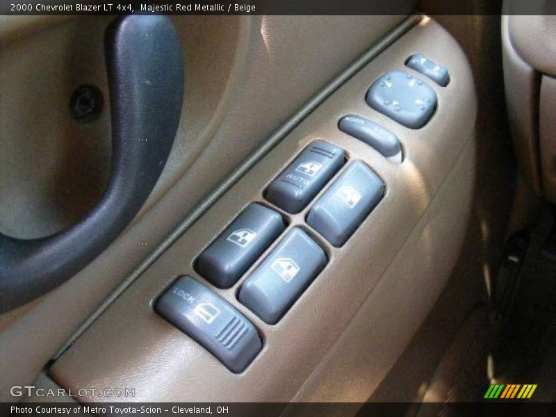 Majestic Red Metallic / Beige 2000 Chevrolet Blazer LT 4x4