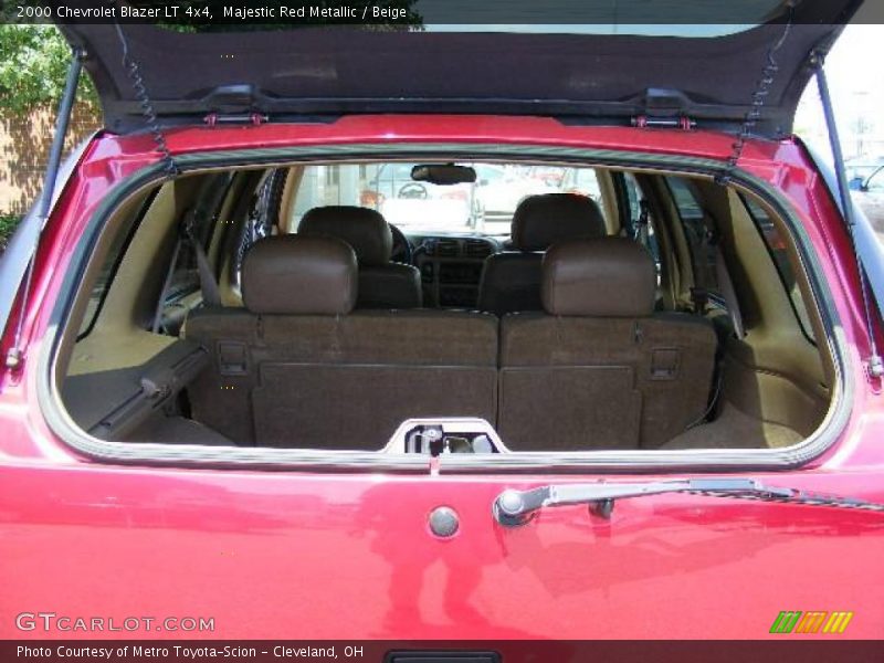 Majestic Red Metallic / Beige 2000 Chevrolet Blazer LT 4x4