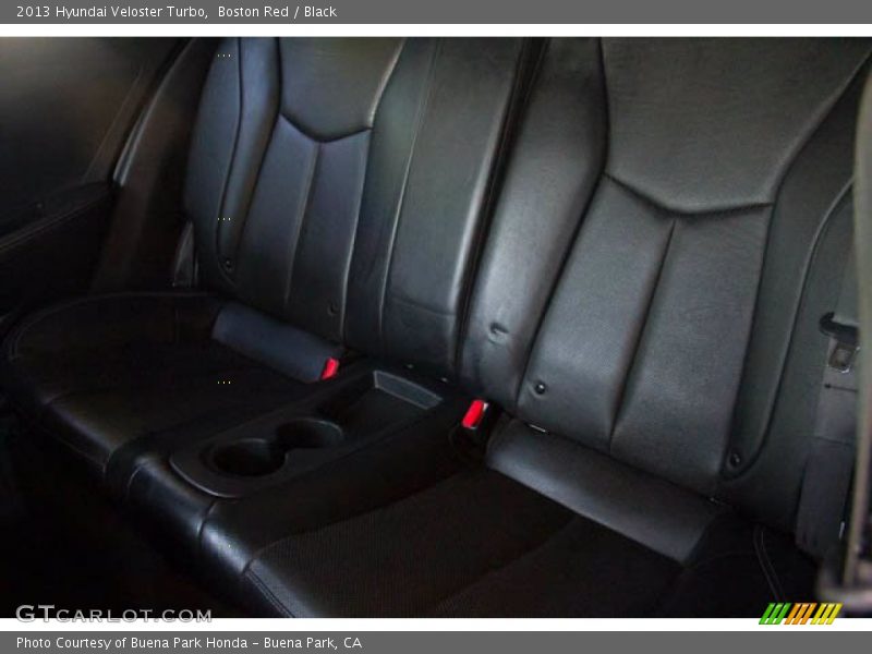 Boston Red / Black 2013 Hyundai Veloster Turbo