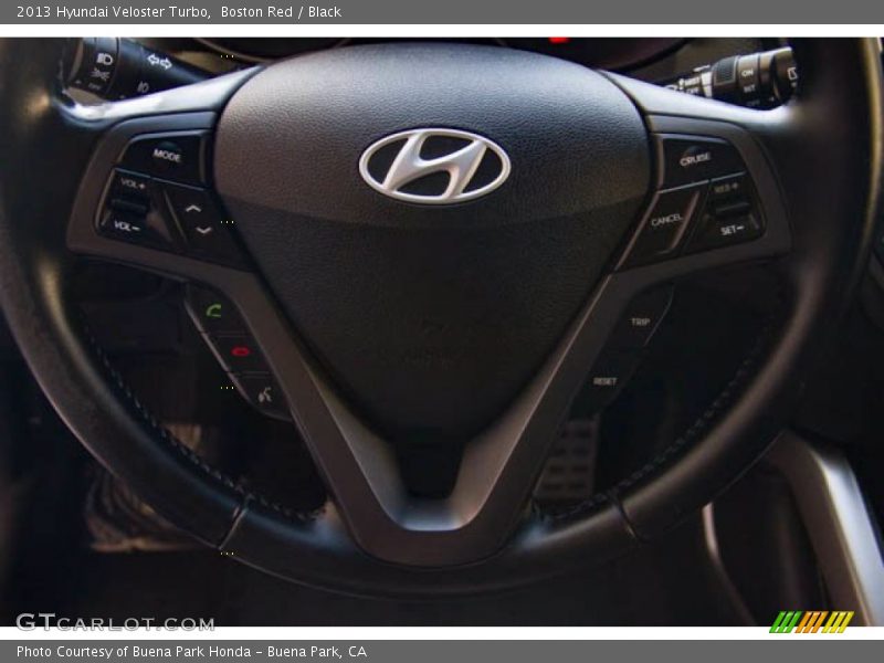 Boston Red / Black 2013 Hyundai Veloster Turbo