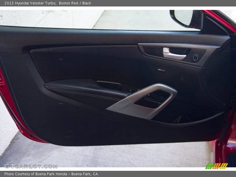 Boston Red / Black 2013 Hyundai Veloster Turbo