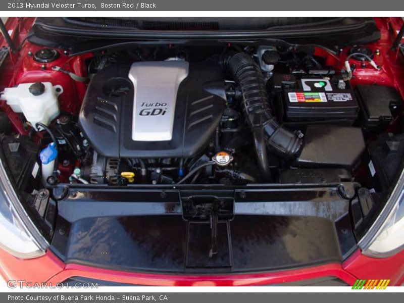 Boston Red / Black 2013 Hyundai Veloster Turbo