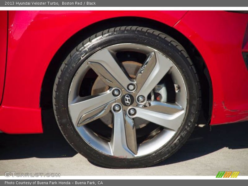 Boston Red / Black 2013 Hyundai Veloster Turbo