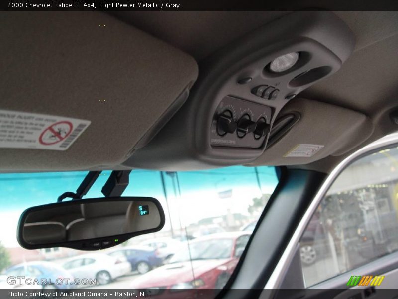 Light Pewter Metallic / Gray 2000 Chevrolet Tahoe LT 4x4