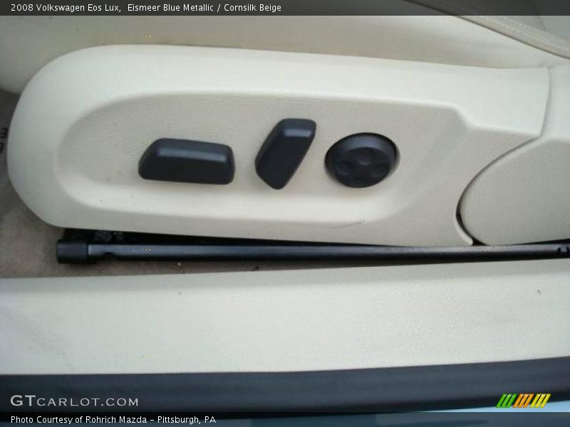 Eismeer Blue Metallic / Cornsilk Beige 2008 Volkswagen Eos Lux