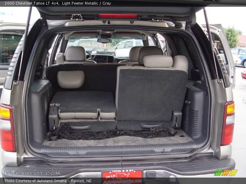 Light Pewter Metallic / Gray 2000 Chevrolet Tahoe LT 4x4