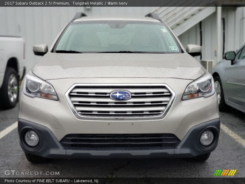Tungsten Metallic / Warm Ivory 2017 Subaru Outback 2.5i Premium