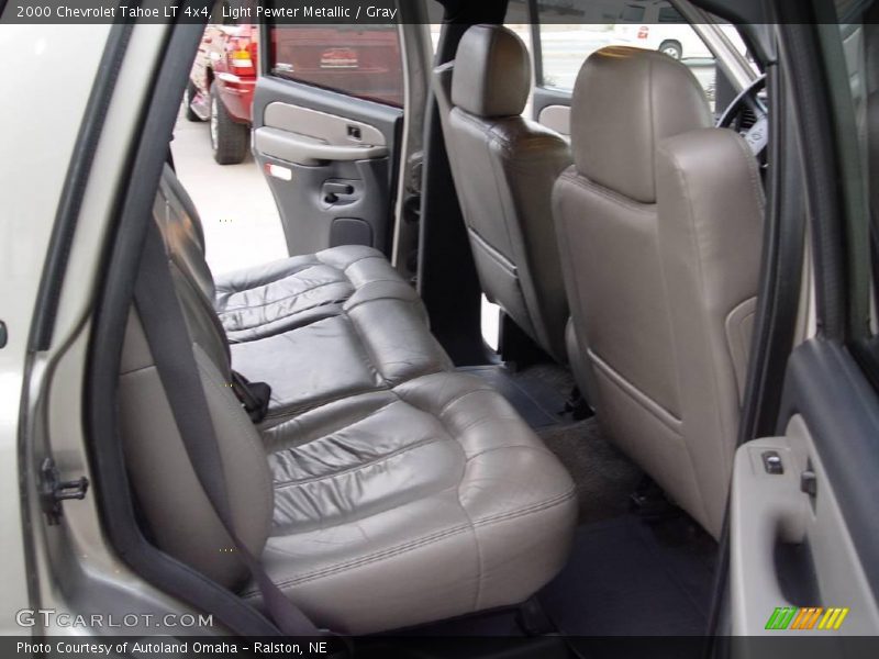 Light Pewter Metallic / Gray 2000 Chevrolet Tahoe LT 4x4