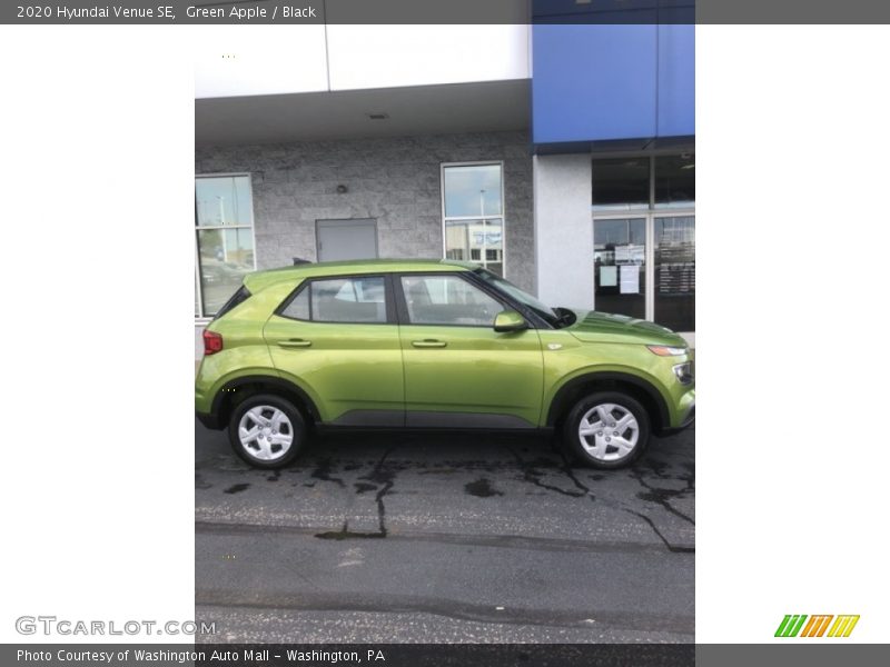 Green Apple / Black 2020 Hyundai Venue SE