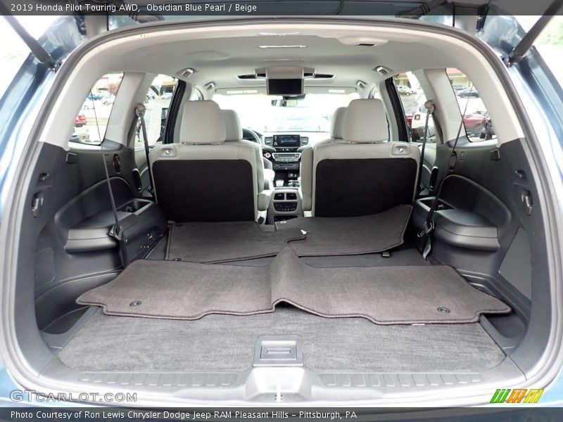 Obsidian Blue Pearl / Beige 2019 Honda Pilot Touring AWD