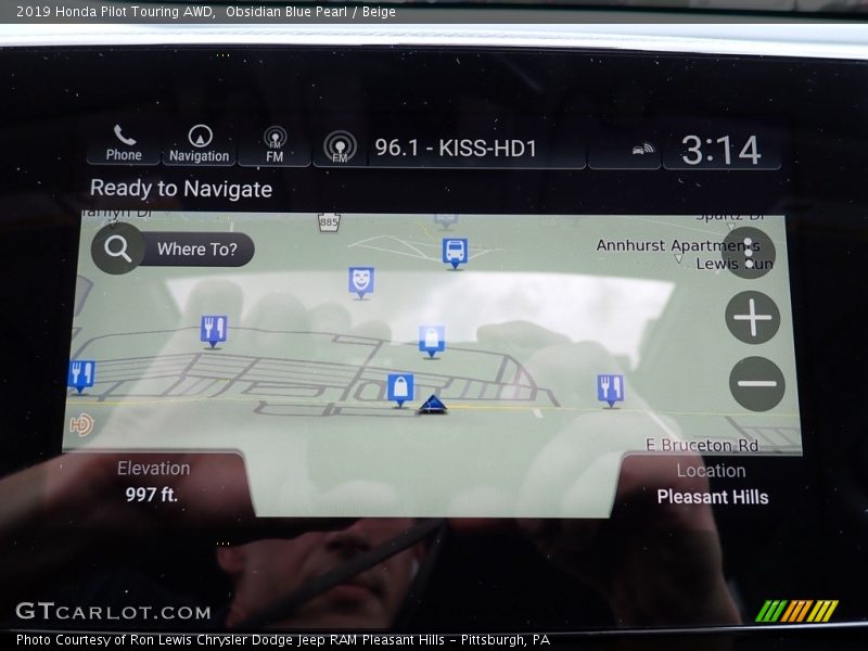 Obsidian Blue Pearl / Beige 2019 Honda Pilot Touring AWD