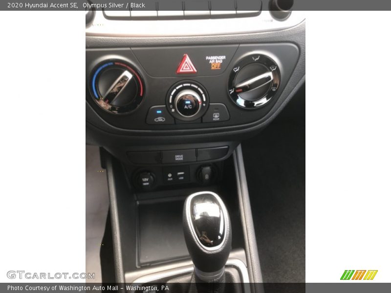 Olympus Silver / Black 2020 Hyundai Accent SE