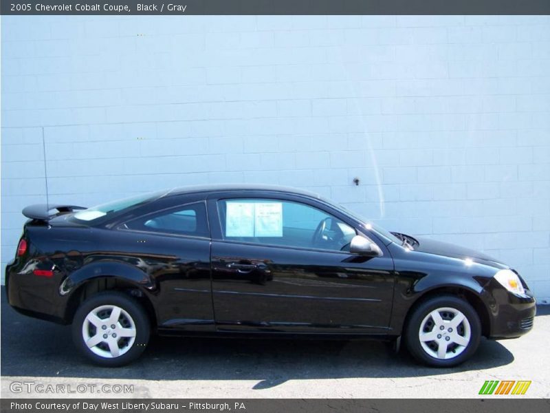 Black / Gray 2005 Chevrolet Cobalt Coupe