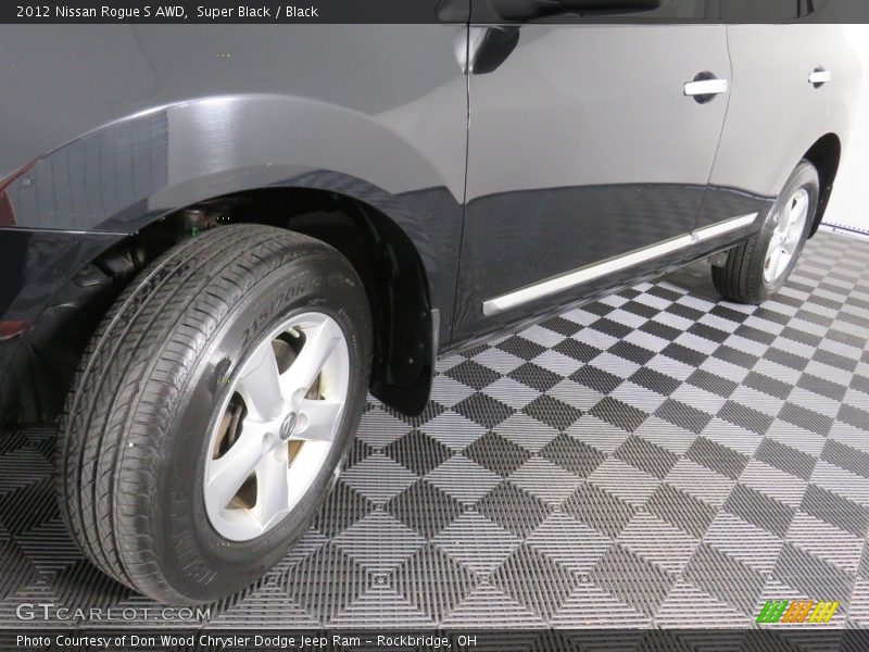 Super Black / Black 2012 Nissan Rogue S AWD