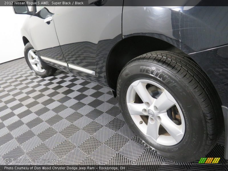 Super Black / Black 2012 Nissan Rogue S AWD
