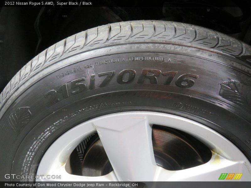 Super Black / Black 2012 Nissan Rogue S AWD