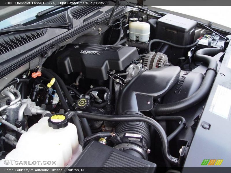 Light Pewter Metallic / Gray 2000 Chevrolet Tahoe LT 4x4