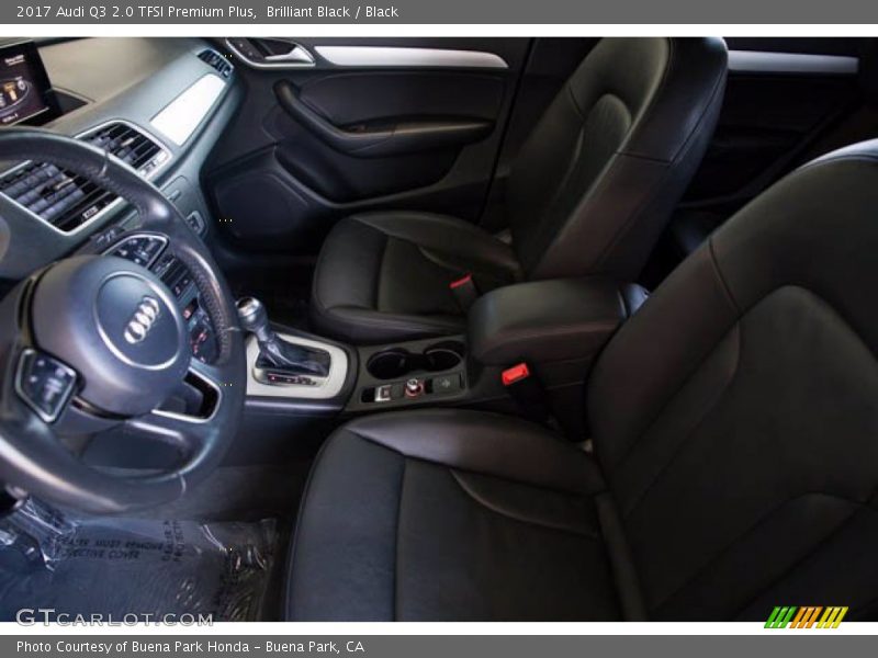 Brilliant Black / Black 2017 Audi Q3 2.0 TFSI Premium Plus