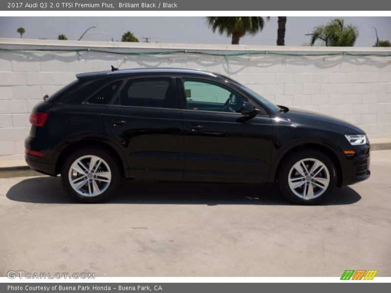 Brilliant Black / Black 2017 Audi Q3 2.0 TFSI Premium Plus