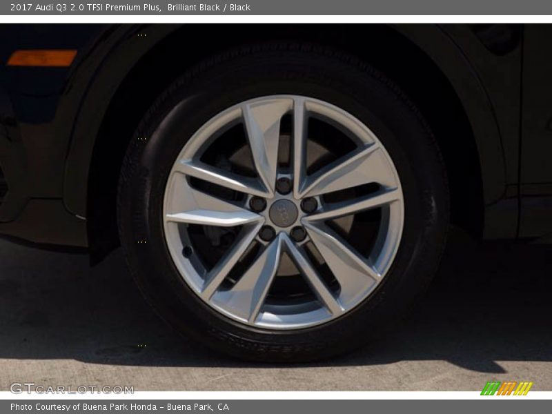 Brilliant Black / Black 2017 Audi Q3 2.0 TFSI Premium Plus