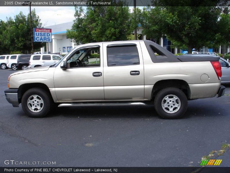 Sandstone Metallic / Tan/Neutral 2005 Chevrolet Avalanche LS