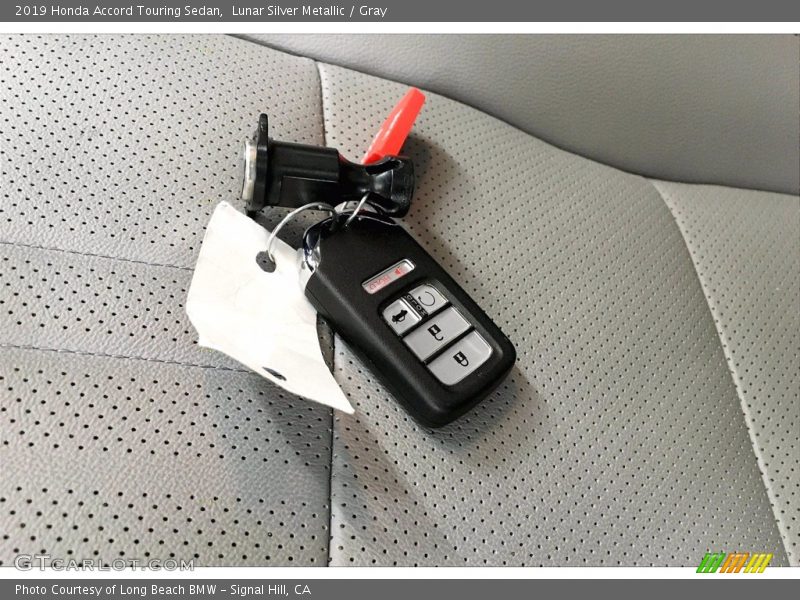 Keys of 2019 Accord Touring Sedan