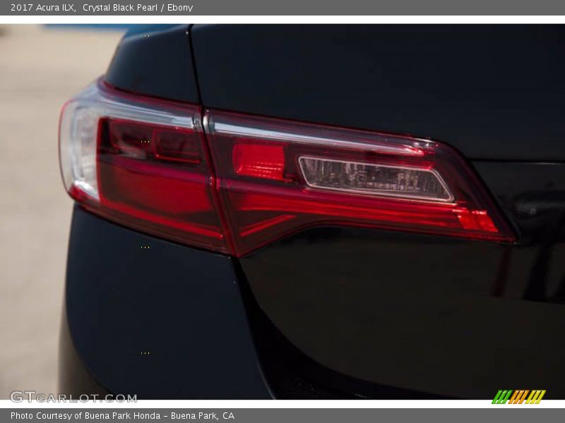 Crystal Black Pearl / Ebony 2017 Acura ILX