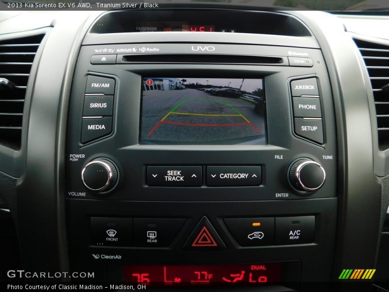 Controls of 2013 Sorento EX V6 AWD