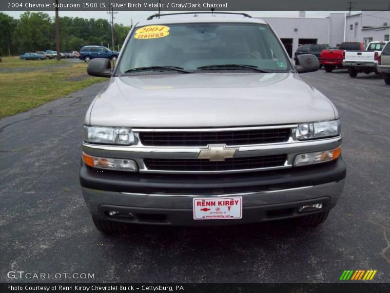 Silver Birch Metallic / Gray/Dark Charcoal 2004 Chevrolet Suburban 1500 LS