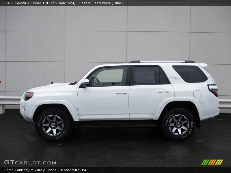 Blizzard Pearl White / Black 2017 Toyota 4Runner TRD Off-Road 4x4