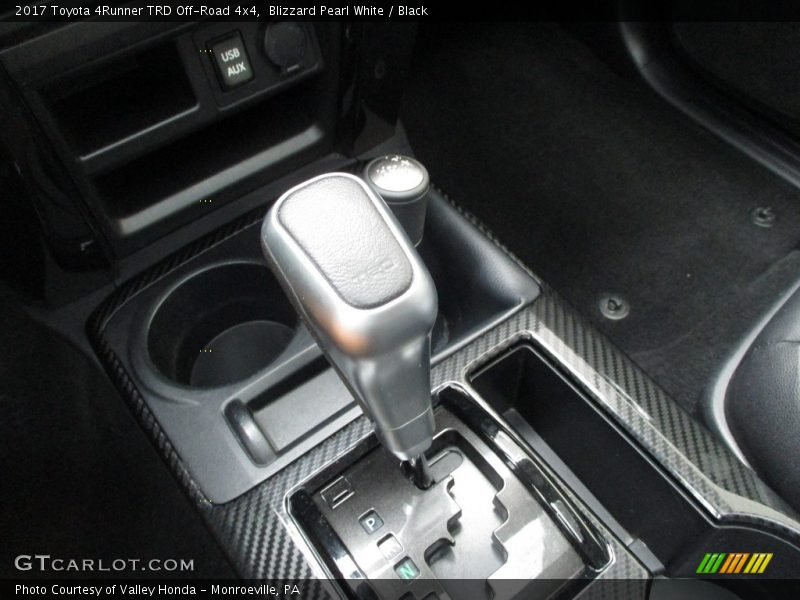 Blizzard Pearl White / Black 2017 Toyota 4Runner TRD Off-Road 4x4