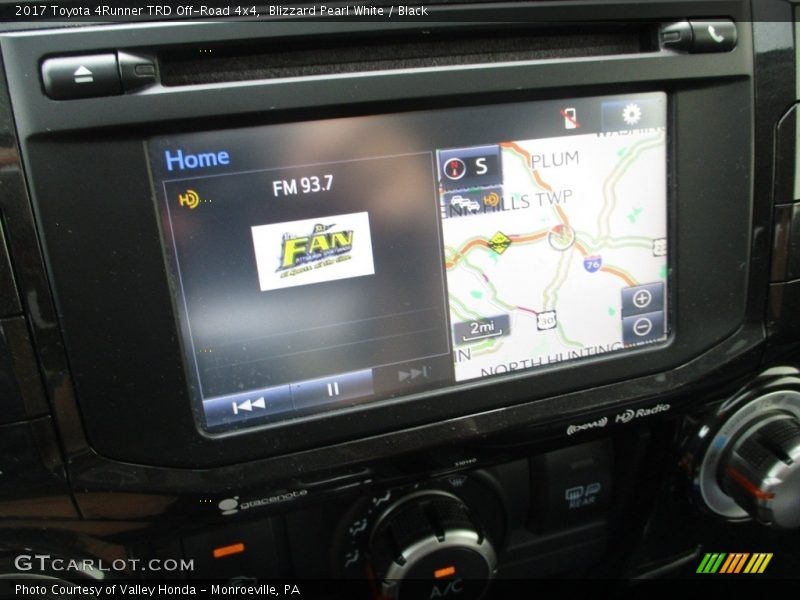 Blizzard Pearl White / Black 2017 Toyota 4Runner TRD Off-Road 4x4